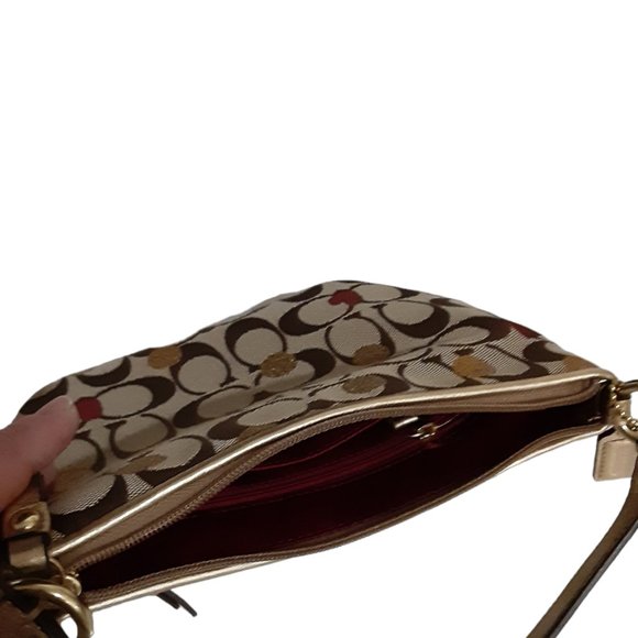 Coach Signature Canvas Crosssbody Bag Secret Admirer Hearts Gold Detailing - Picture 5 of 5